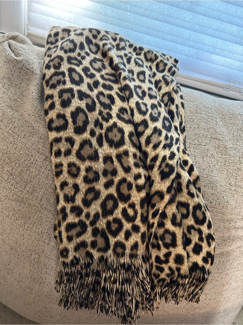 MICHAEL Michael Kors Leopard Print Fringe Women's Scarf Animal Print 23x90